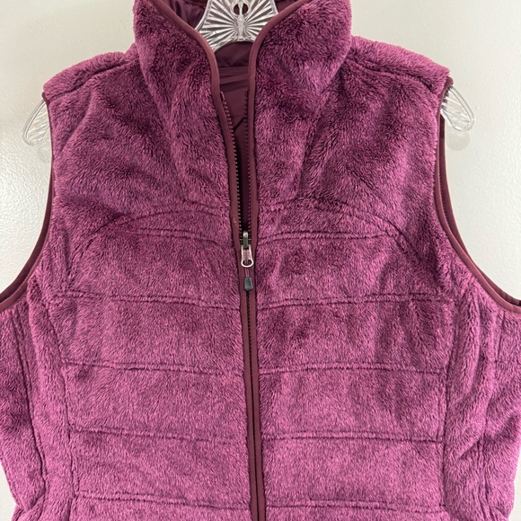 The North Face Women’s Reversible Vest Burgundy Full Zip Fur Jacket Sz Large - Picture 3 of 12
